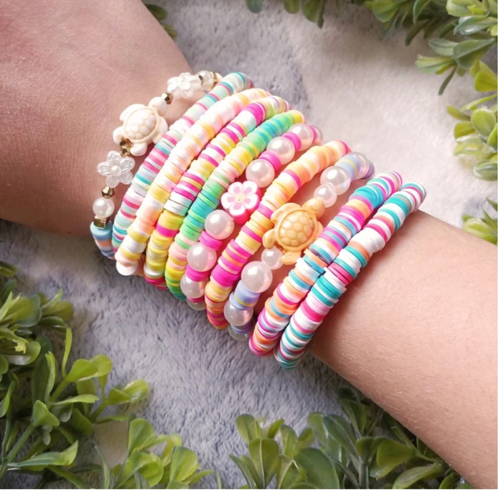 New bracelets they are $6 each message me if you want one!